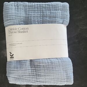 Light Blue Crinkle Cotton Throw Blanket